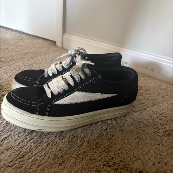 Rick Owens Black and Cream Sneakers - Picture 3 of 4